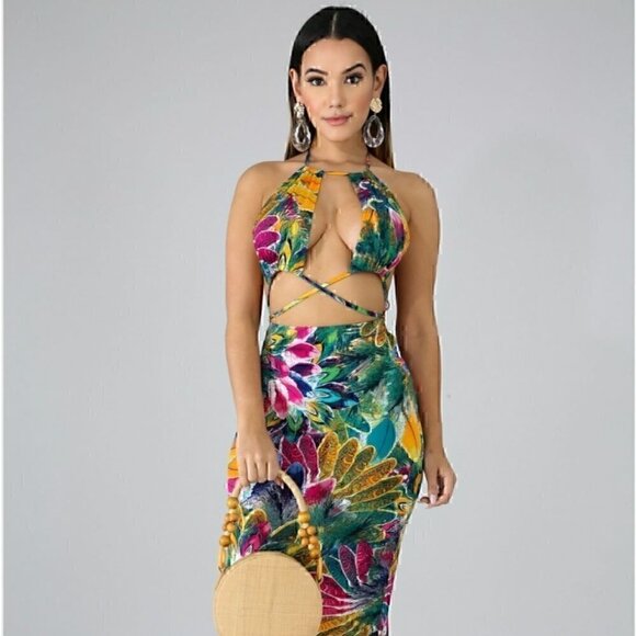 Goodtime Feathers Maxi Dress - Picture 4 of 6